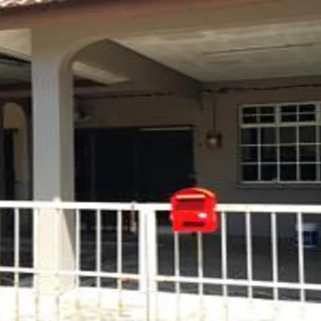 Taman Tanjung Minyak Villa Malacca Exterior photo